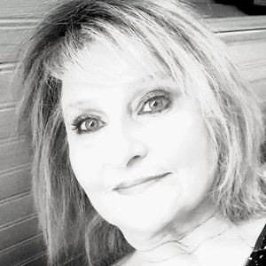 Meet your Posher, Robin